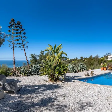 Campo Agave Bed & Breakfast Sayalonga